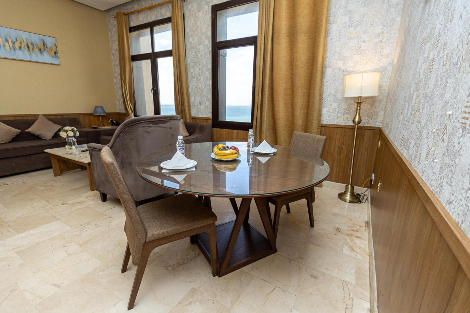 Rihanna Hotel Apartment Kuwait City Екстер'єр фото
