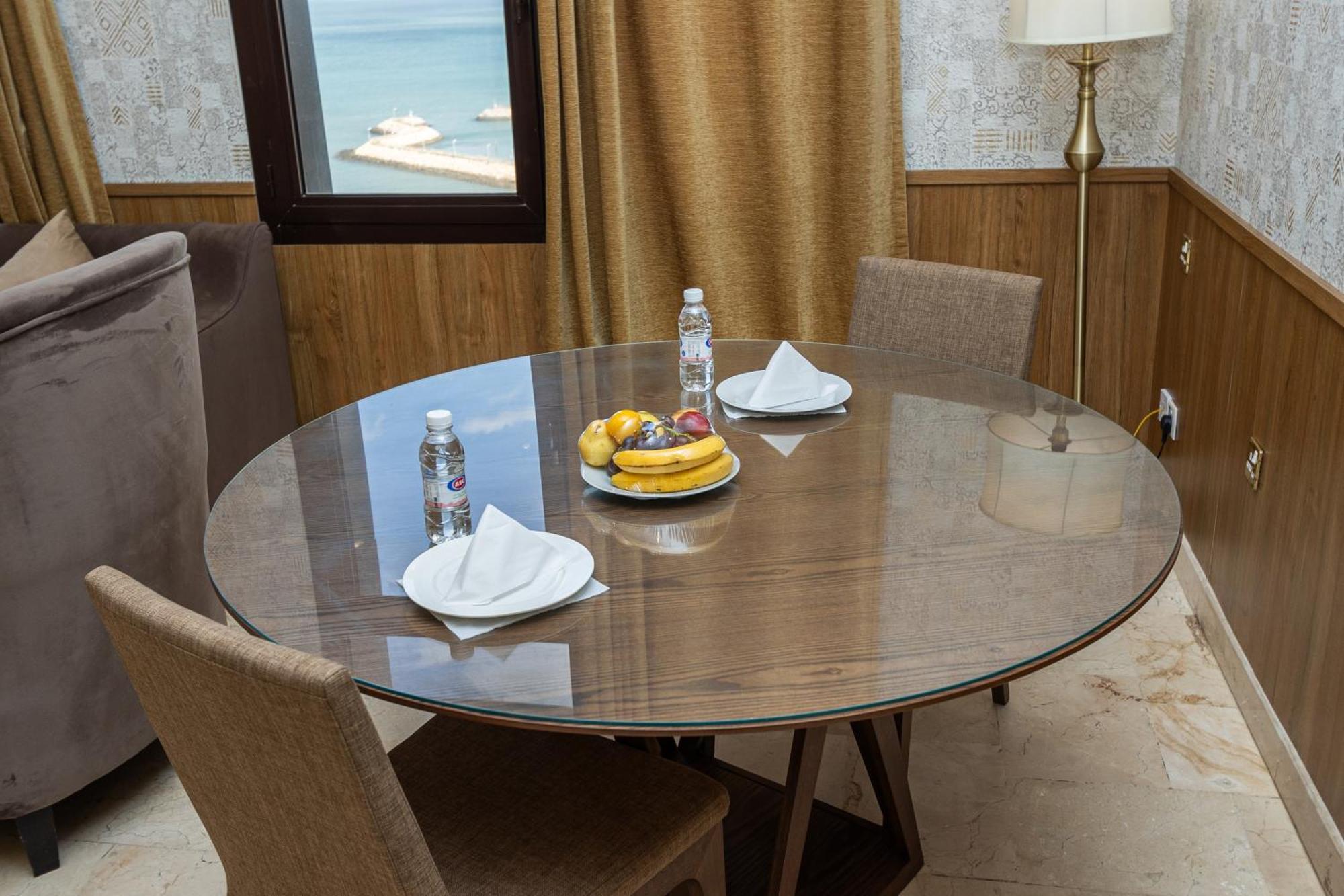 Rihanna Hotel Apartment Kuwait City Екстер'єр фото